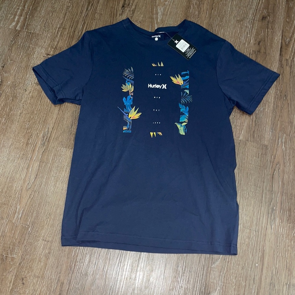 NWT Hurley Mens Short Sleeve Shirt Size Medium